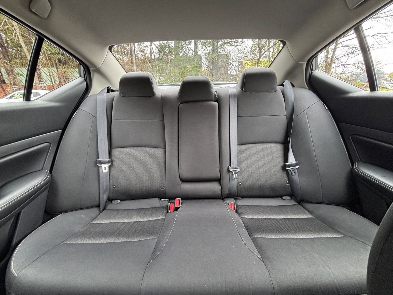 Used 2025 Nissan Altima 2.5 SV FWD image 39