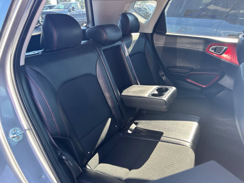 Used 2023 Kia Soul GT-Line FWD image 42