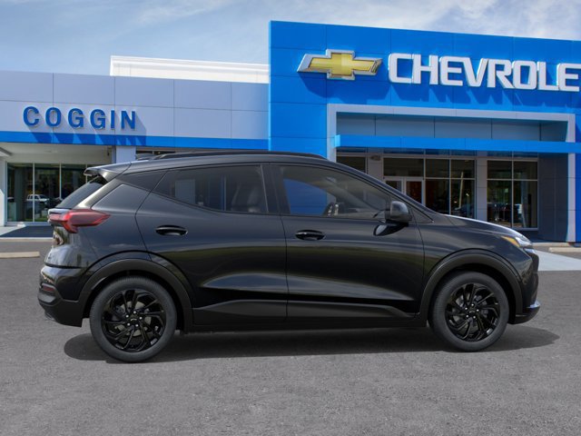New 2027 Chevrolet Bolt RS w/ Super Cruise Package FWD image 7