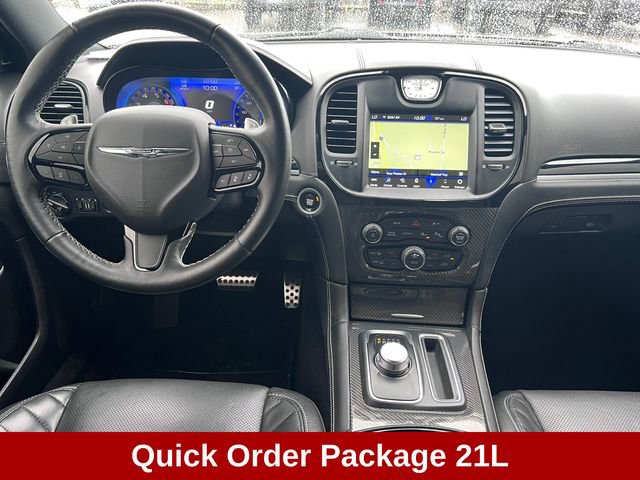 Used 2023 Chrysler 300 C image 3