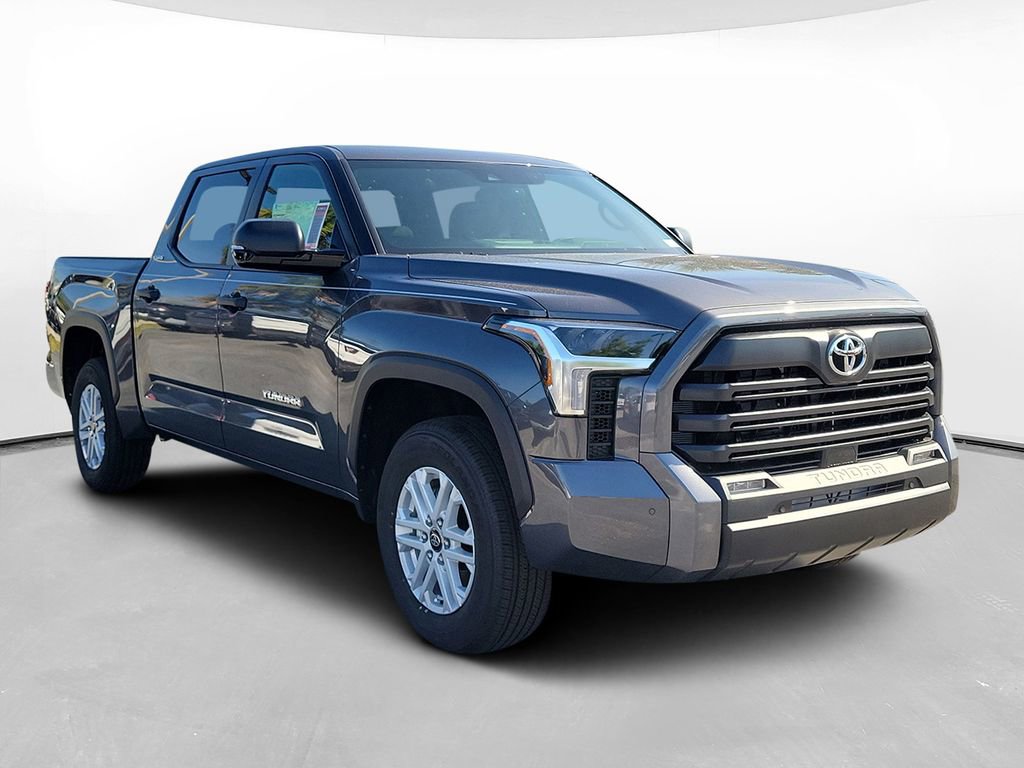 New 2026 Toyota Tundra SR5 w/ SR5 Convenience Package RWD image 3
