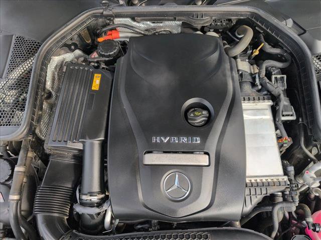 Certified 2017 Mercedes-Benz C 350e Sedan image 22