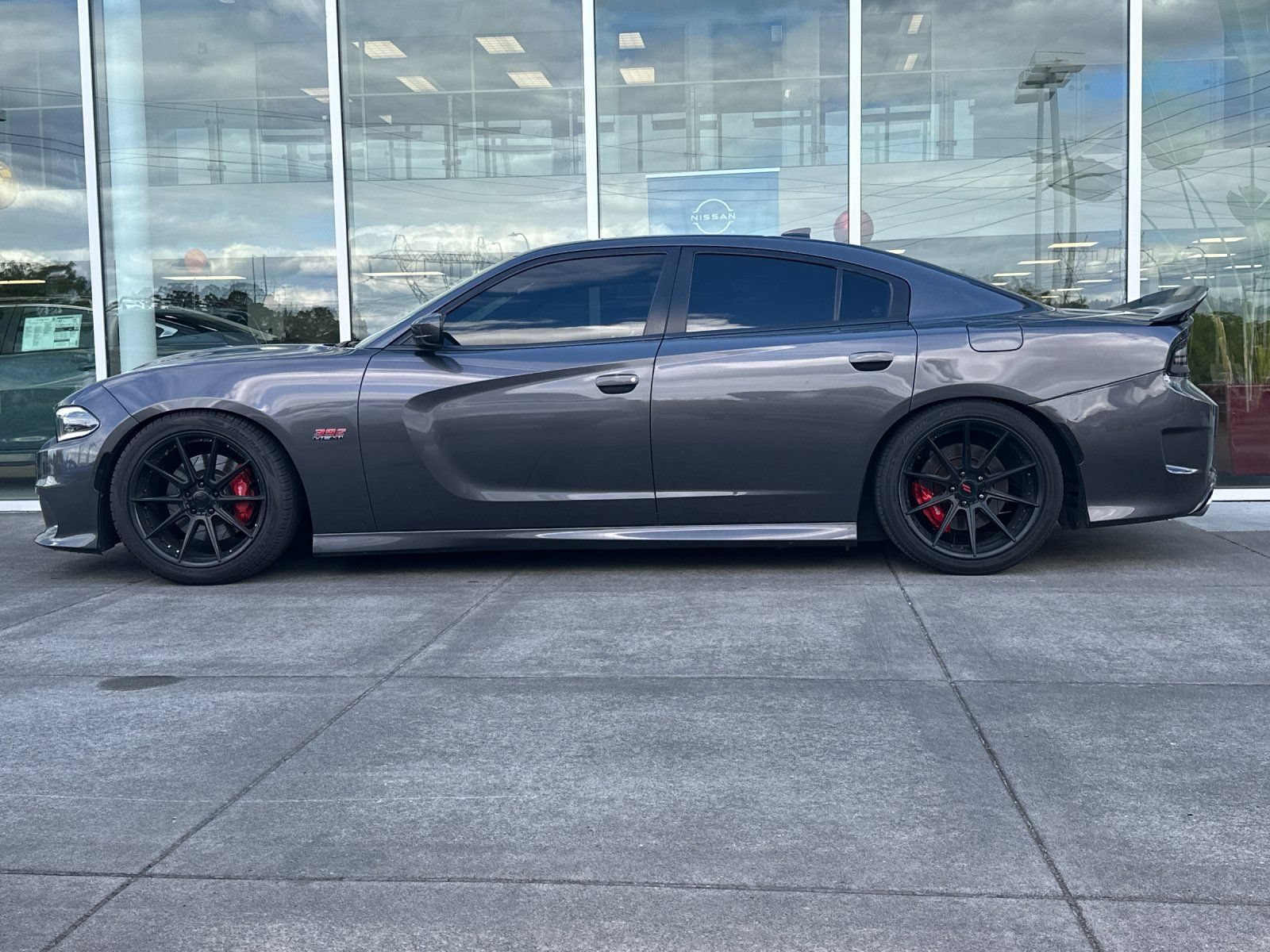 Used 2017 Dodge Charger R/T Scat Pack RWD image 6