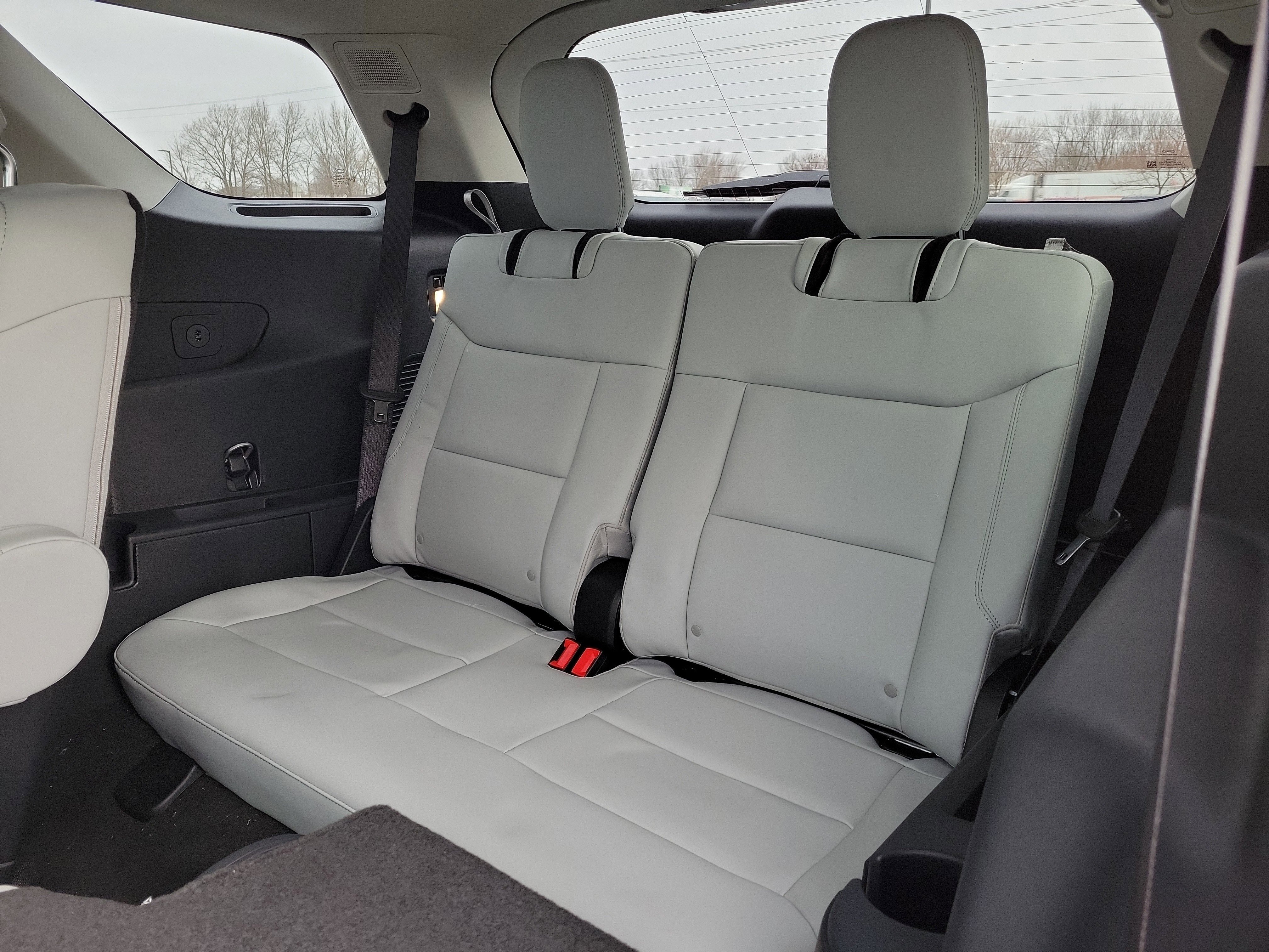 New 2026 Ford Explorer Platinum w/ LUX Leather Package image 12