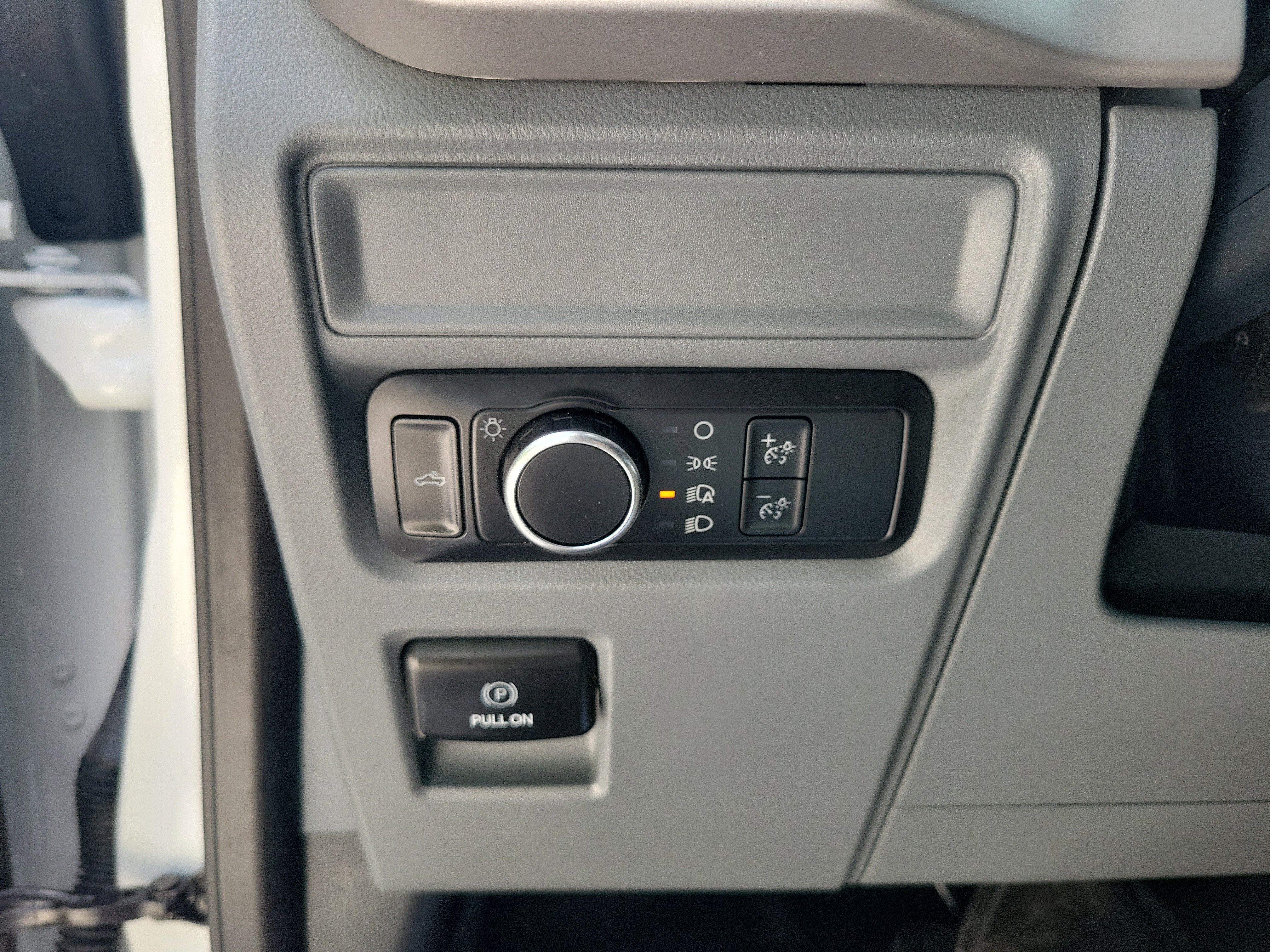 Used 2022 Ford F150 XL w/ Equipment Group 101A High RWD image 47