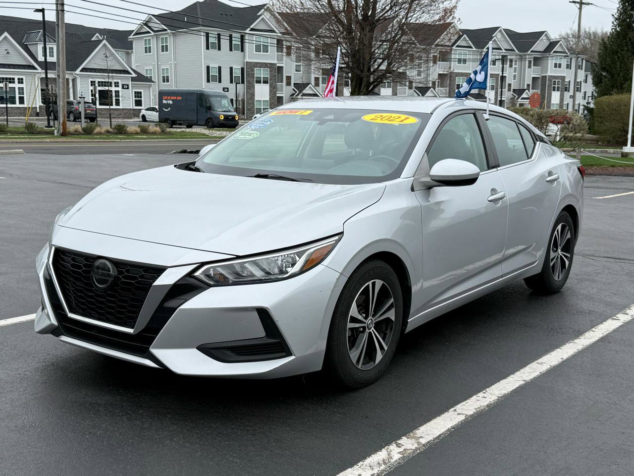 Used 2021 Nissan Sentra SV FWD image 3