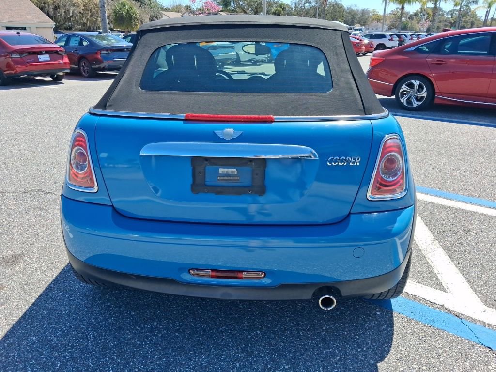 Used 2014 MINI Cooper Base image 7