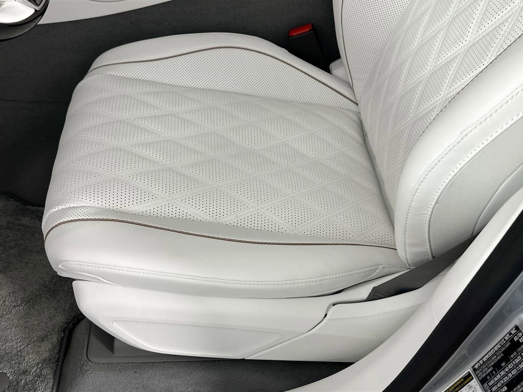 New 2026 Mercedes-Benz Maybach GLS 600 4MATIC image 20