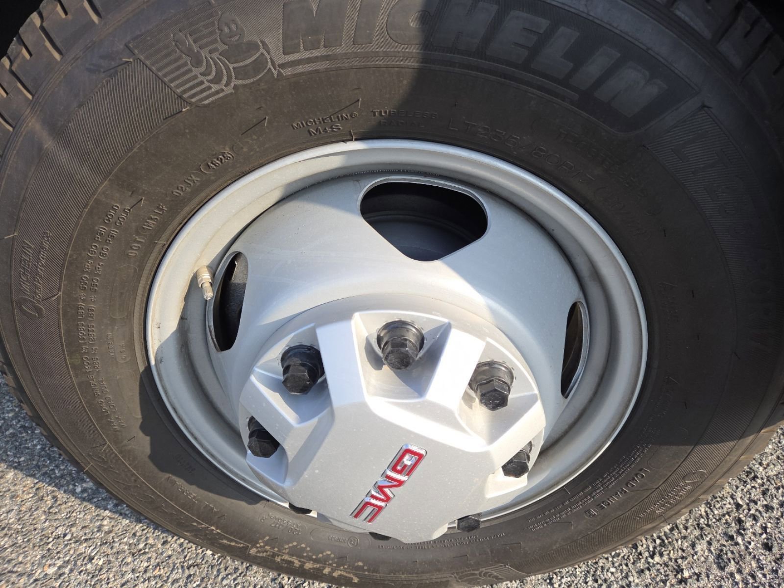 Used 2026 GMC Sierra 3500 Pro AWD/4WD image 14