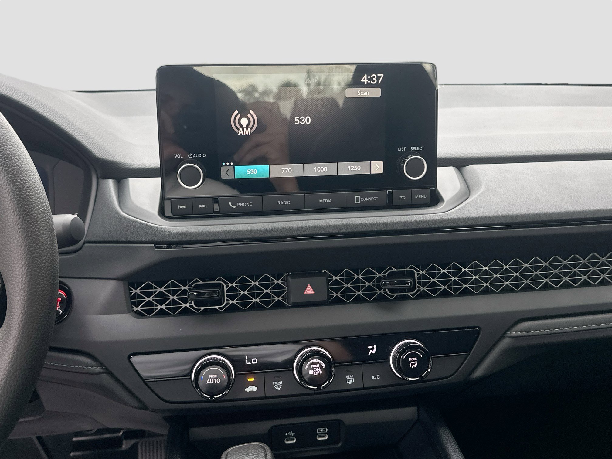 New 2025 Honda Accord LX image 10