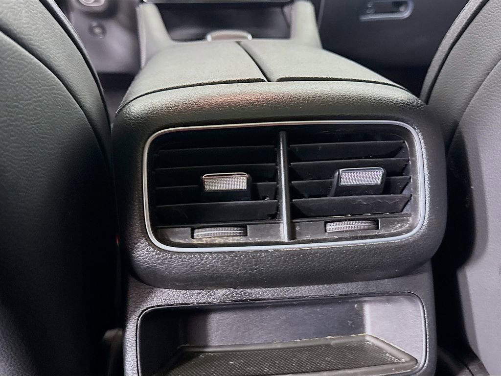 Used 2024 Mercedes-Benz GLE 350 4MATIC w/ 3rd Row Seat Package image 27