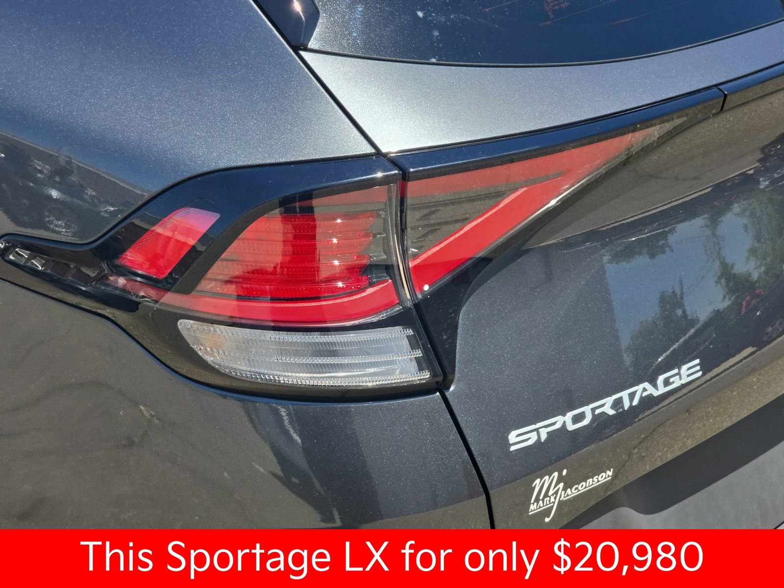 Used 2023 Kia Sportage LX FWD image 39