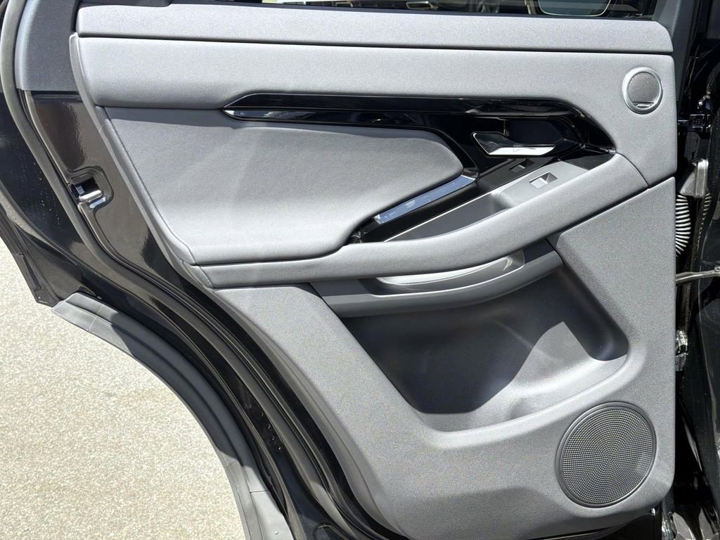 New 2026 Land Rover Range Rover Evoque S image 12