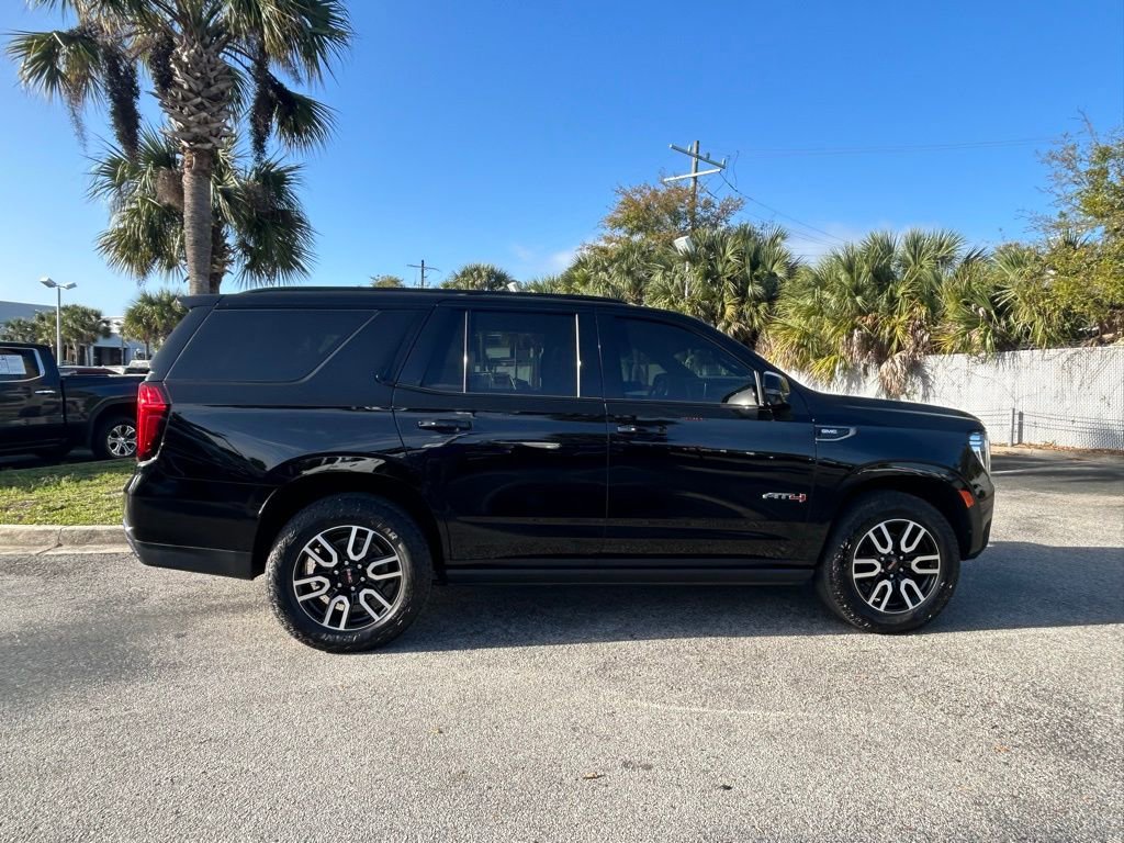 Used 2024 GMC Yukon AT4 w/ AT4 Premium Package image 8