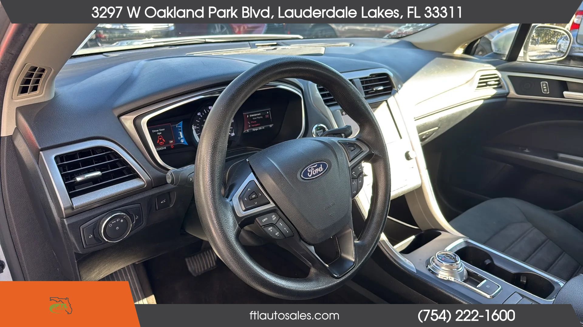 Used 2019 Ford Fusion SE image 42