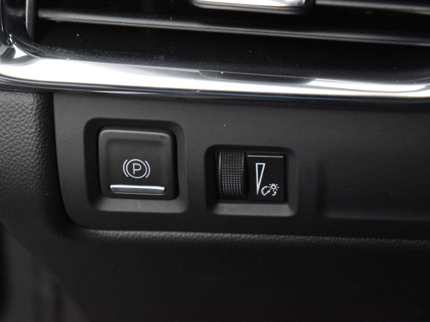 Used 2023 Cadillac XT4 Sport w/ Driver Assist Package image 26