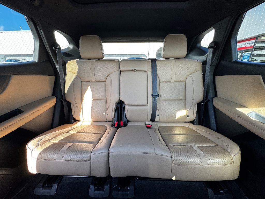 Used 2020 Chevrolet Blazer Premier w/ Driver Confidence II Package image 4