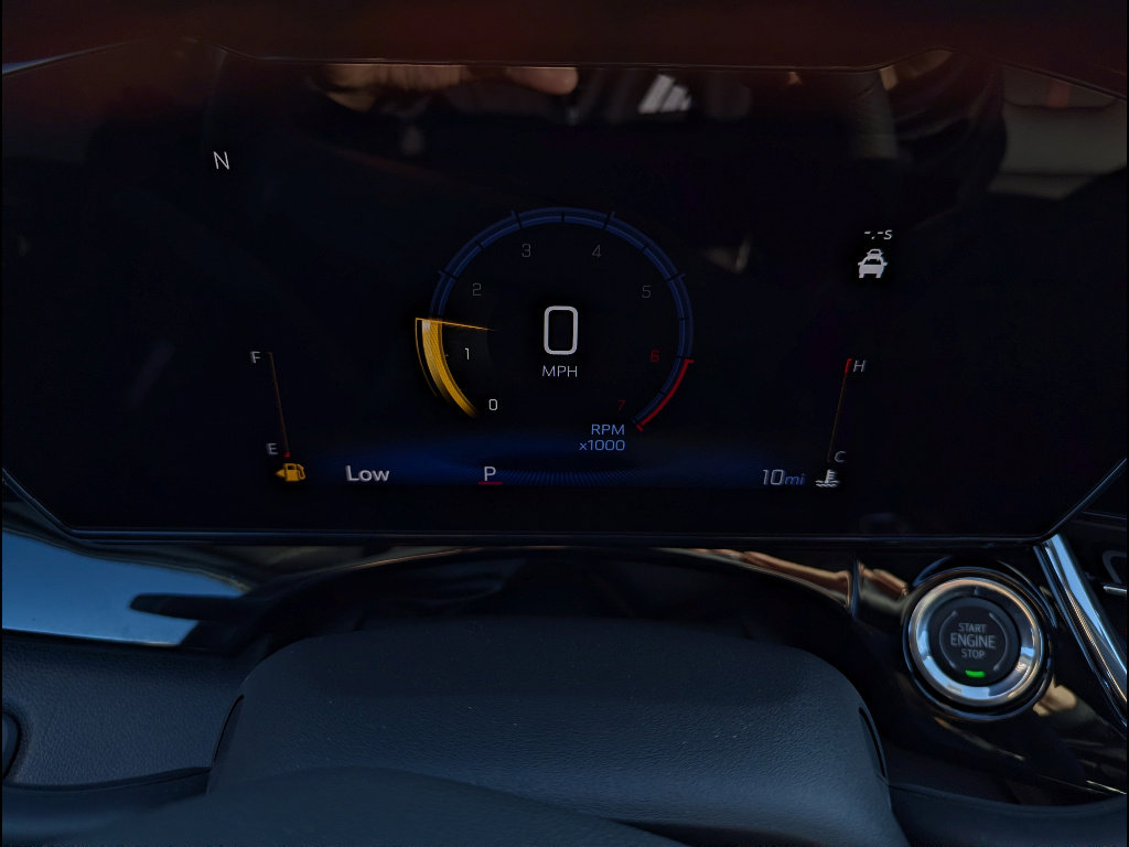 New 2026 Chevrolet Trax RS w/ Driver Confidence Package image 2