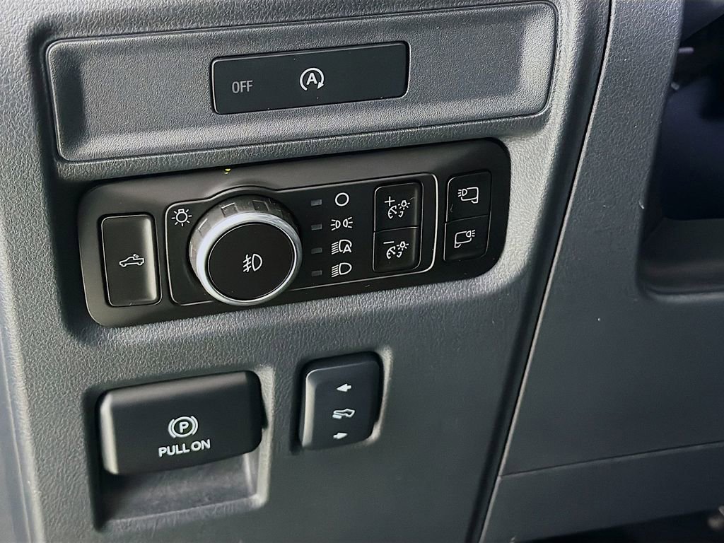 New 2025 Ford F150 Lariat w/ Equipment Group 502A High image 10