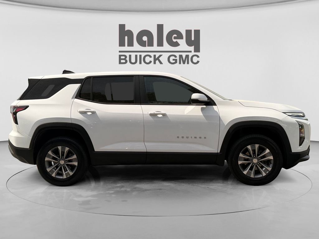 Used 2025 Chevrolet Equinox LT FWD image 6
