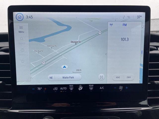 Used 2023 Ford Transit 350 XLT image 17