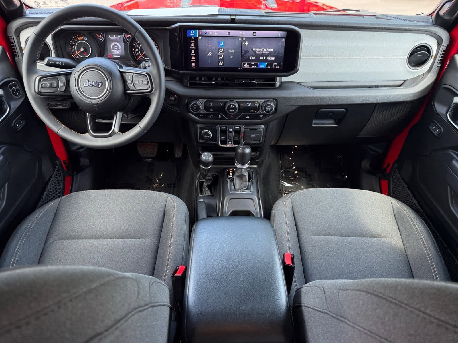 Used 2024 Jeep Wrangler Unlimited Sport AWD/4WD image 12