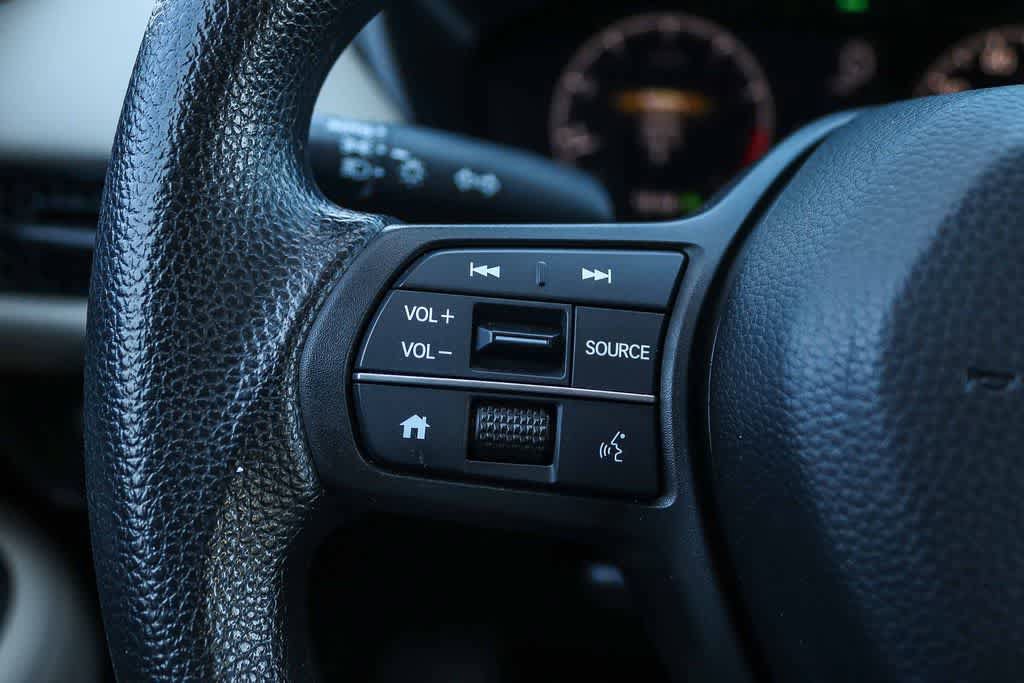 Used 2023 Honda HR-V LX image 23