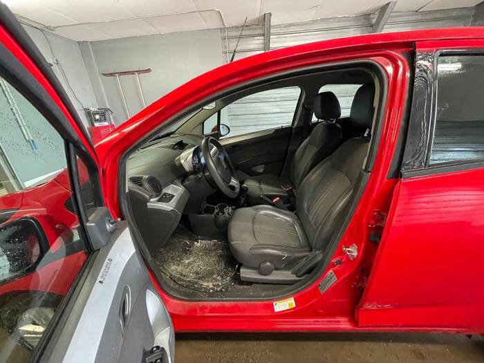 Used 2014 Chevrolet Spark LS FWD image 21