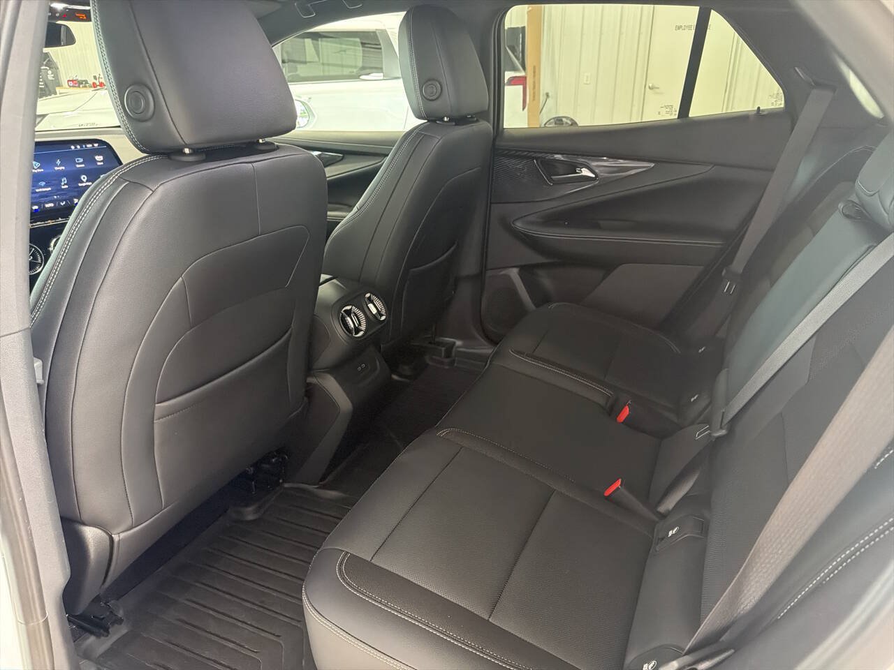 Used 2024 Chevrolet Blazer EV LT AWD/4WD image 21
