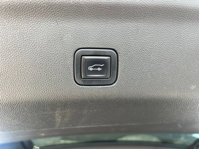 Used 2023 Cadillac Escalade ESV Sport w/ Touring Package AWD/4WD image 20