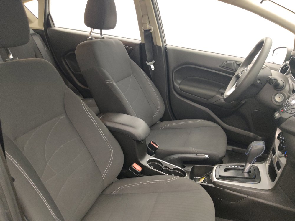 Used 2019 Ford Fiesta SE FWD image 21