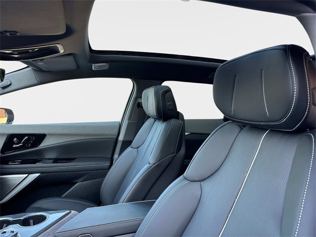 New 2025 Cadillac Optiq Sport 2 image 16