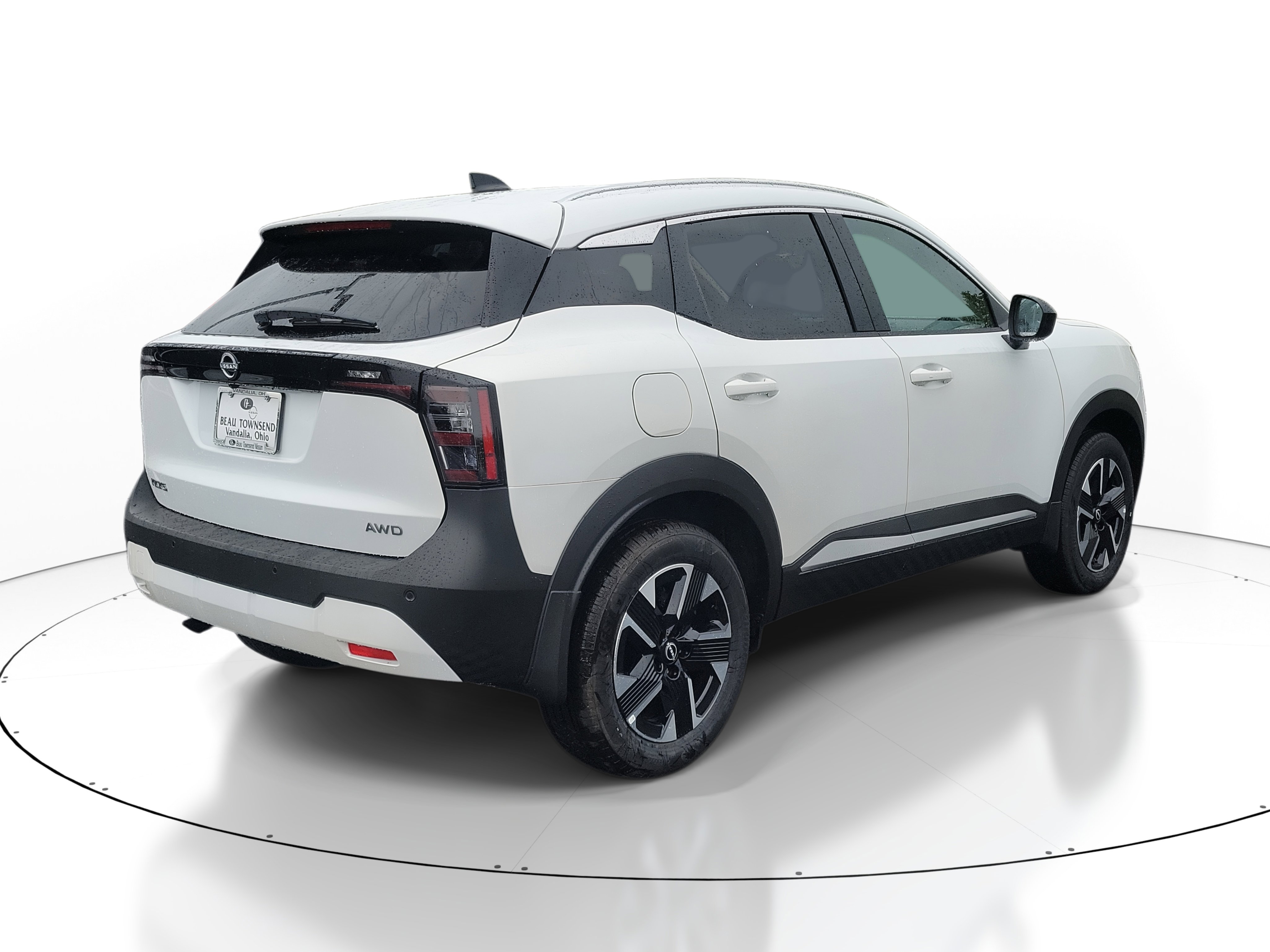 New 2026 Nissan Kicks SV w/ Cold Weather Package image 4