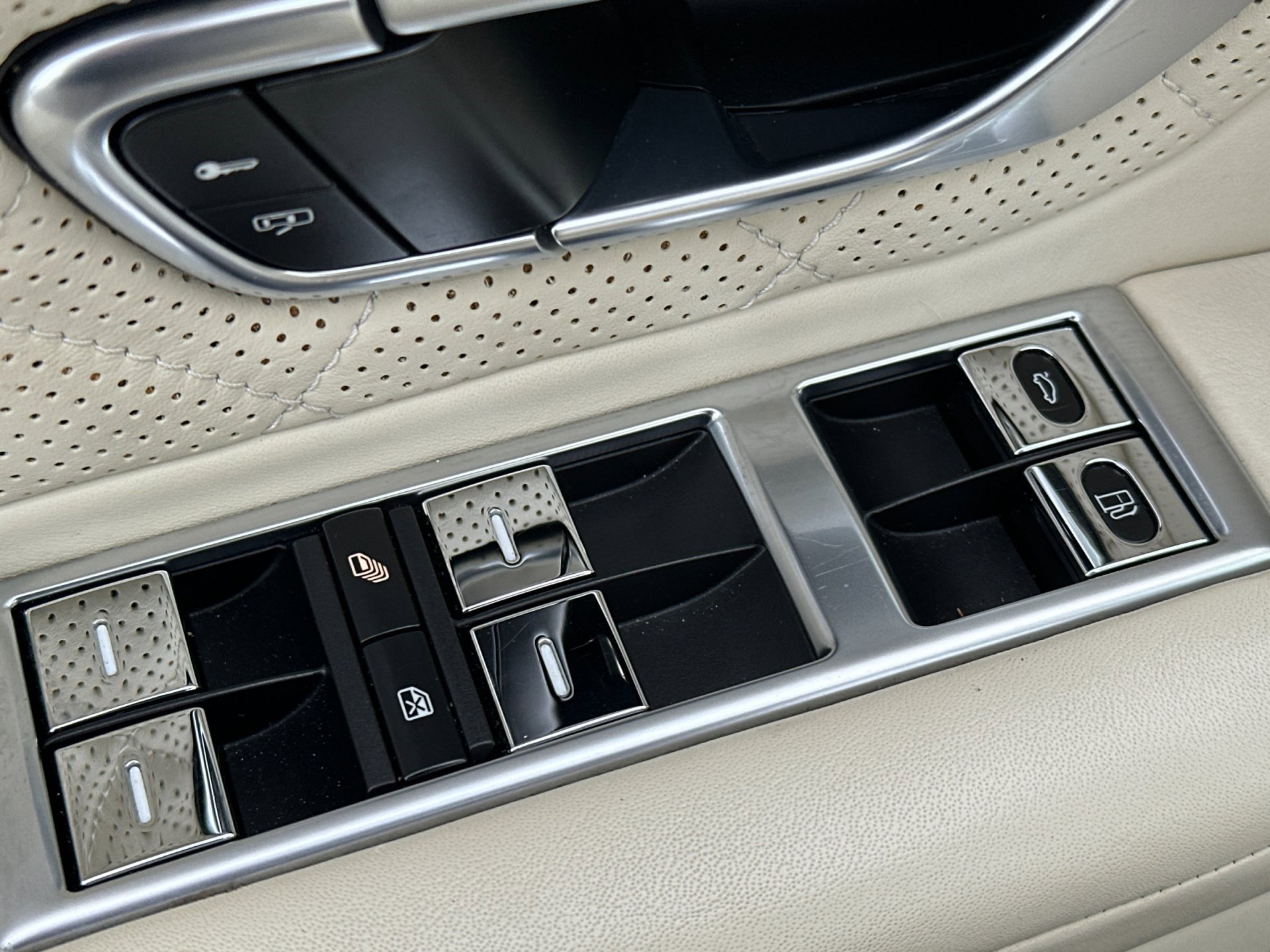 Certified 2017 Bentley Continental GT image 16