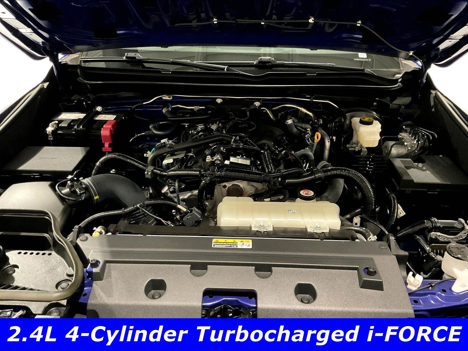 Used 2025 Toyota Tacoma SR5 AWD/4WD image 29