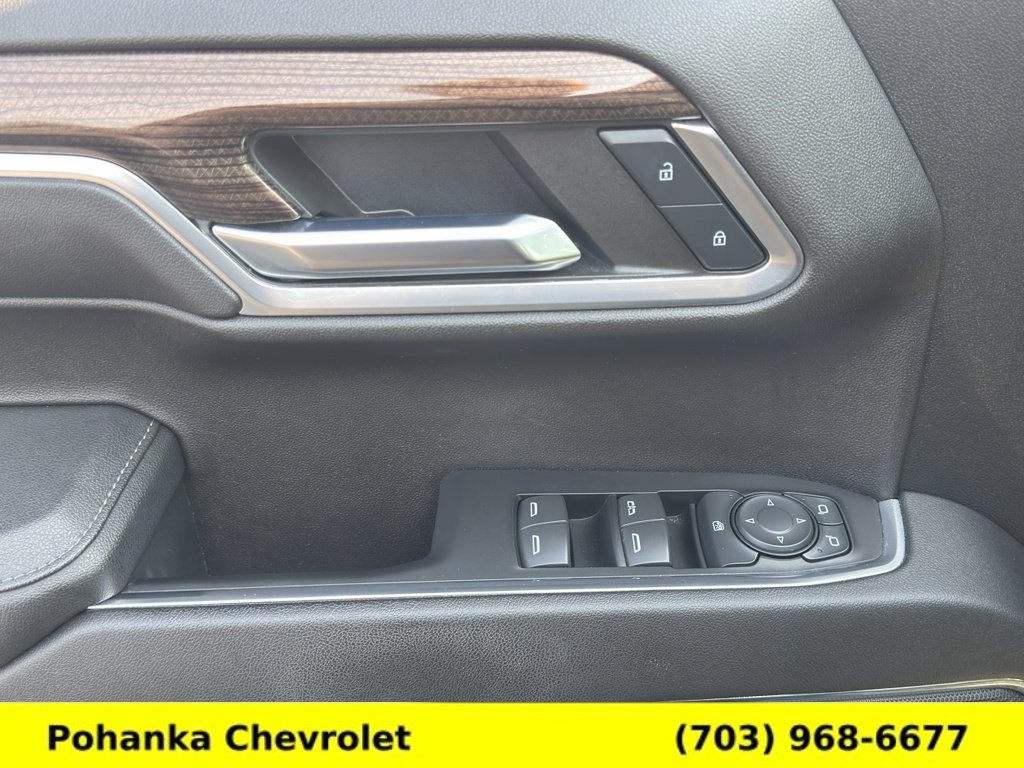 Used 2023 Chevrolet Silverado 1500 LT AWD/4WD image 17