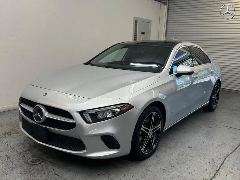Used 2019 Mercedes-Benz A 220 image 3