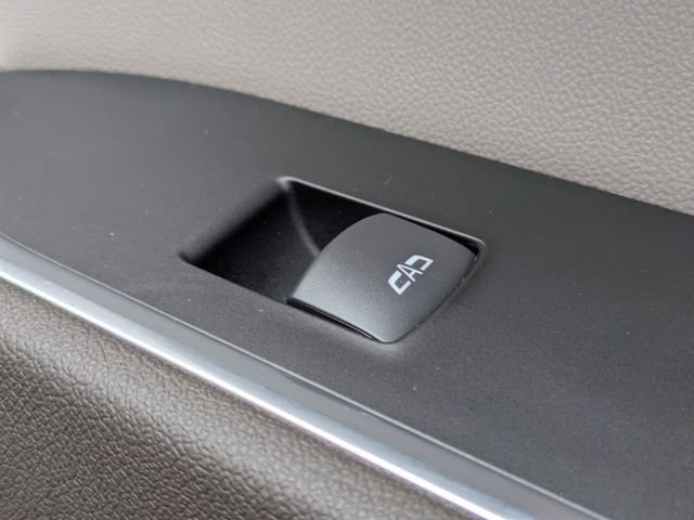 New 2026 Chevrolet Silverado 1500 LTZ w/ LTZ Premium Package image 39