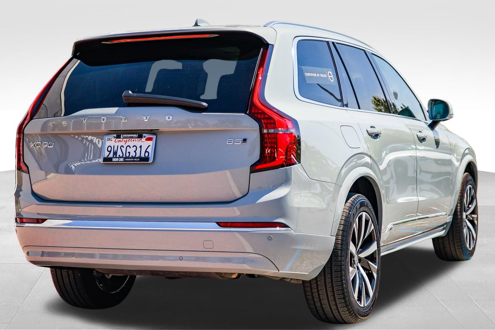 Used 2026 Volvo XC90 B5 Core image 7