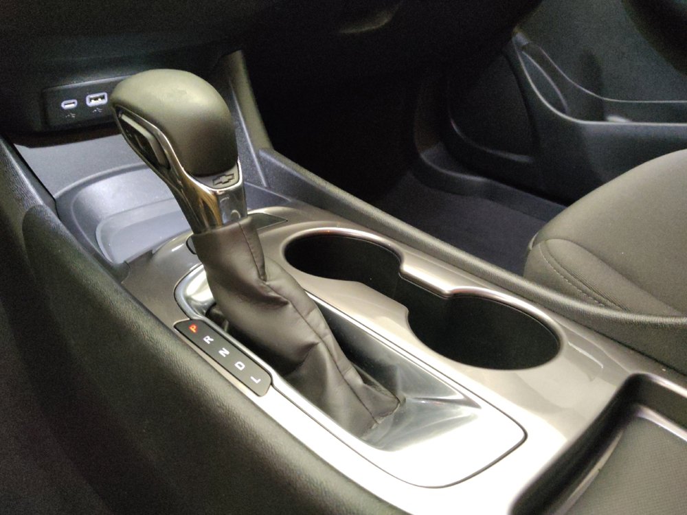 Used 2021 Chevrolet Malibu LS w/ LPO, Convenience Package 2 FWD image 26