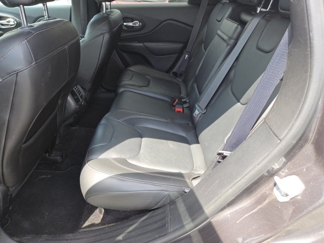 Used 2015 Jeep Cherokee Limited AWD/4WD image 15