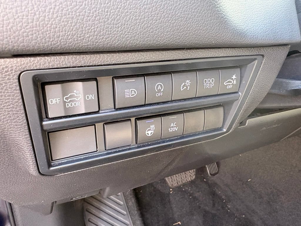 Used 2024 Toyota Tundra Limited AWD/4WD image 13