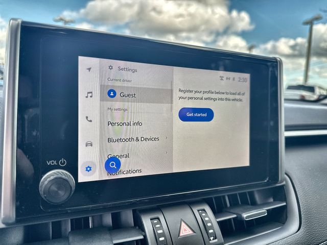 Used 2023 Toyota RAV4 XLE Premium image 25