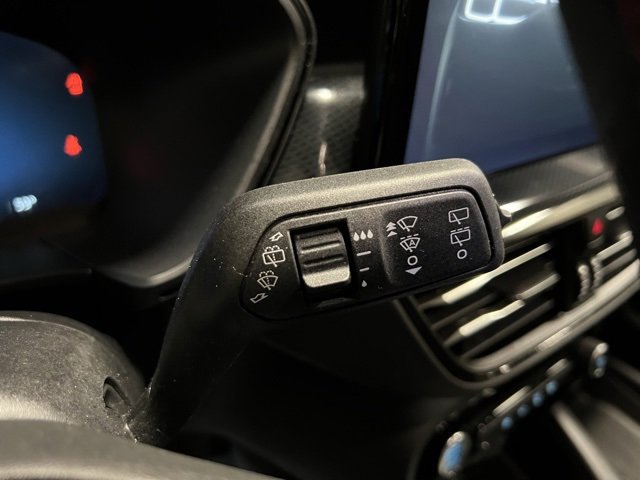 Used 2023 Ford Escape ST-Line Elite w/ Class II Trailer Tow Package image 36