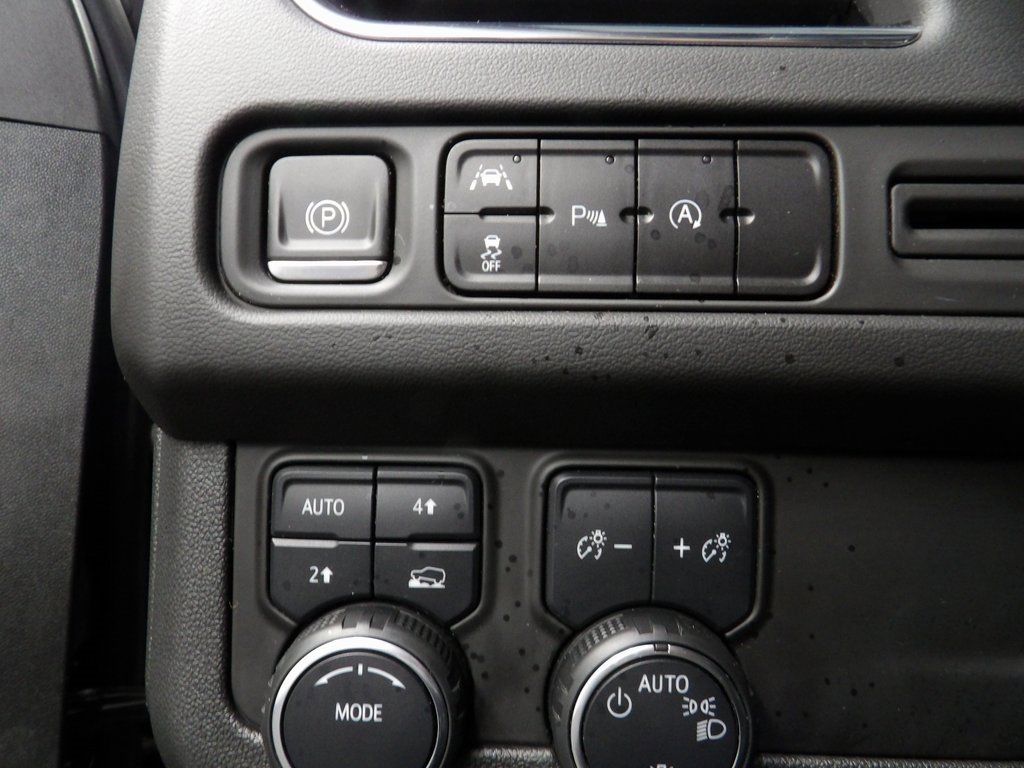 Used 2023 Chevrolet Tahoe LS image 37