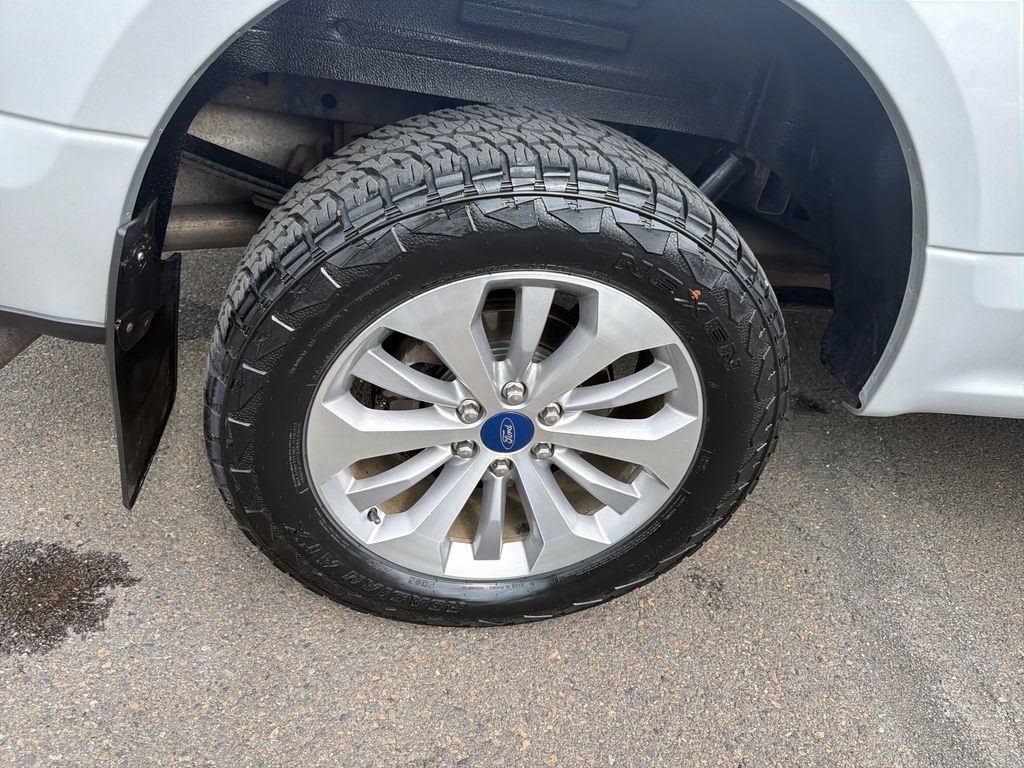Used 2017 Ford F150 XL w/ Equipment Group 101A Mid AWD/4WD image 31