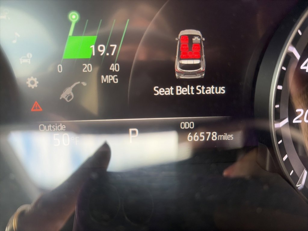 Used 2021 Toyota Highlander XSE image 17