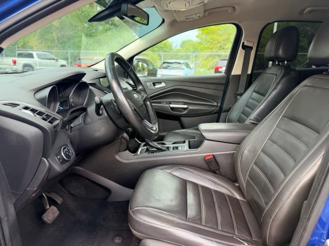 Used 2017 Ford Escape Titanium AWD/4WD image 6