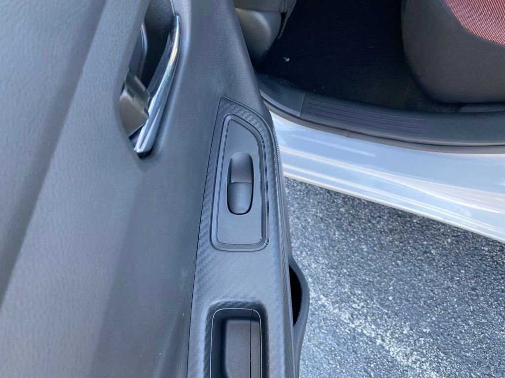 New 2025 Nissan Versa SR w/ Trunk Package image 16