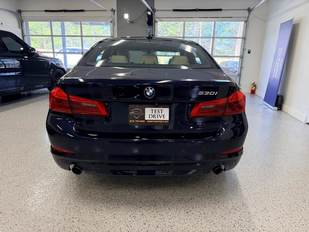 Used 2019 BMW 530i w/ Convenience Package RWD image 8